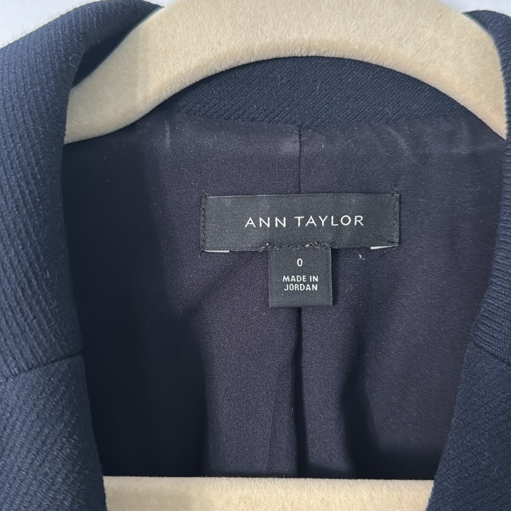 Ann Taylor Navy Blazer - Picture 4 of 7